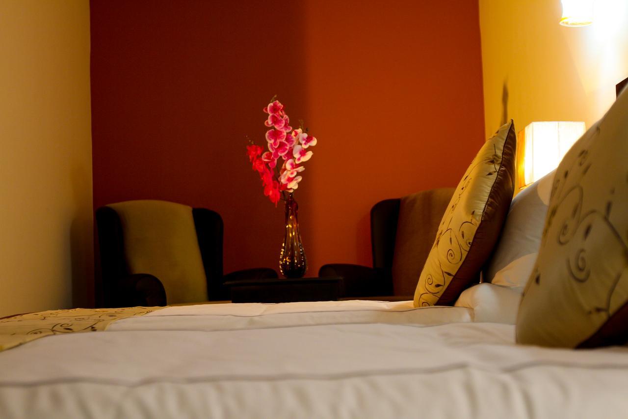 Queen Plaza Hotel Hebron Zewnętrze zdjęcie