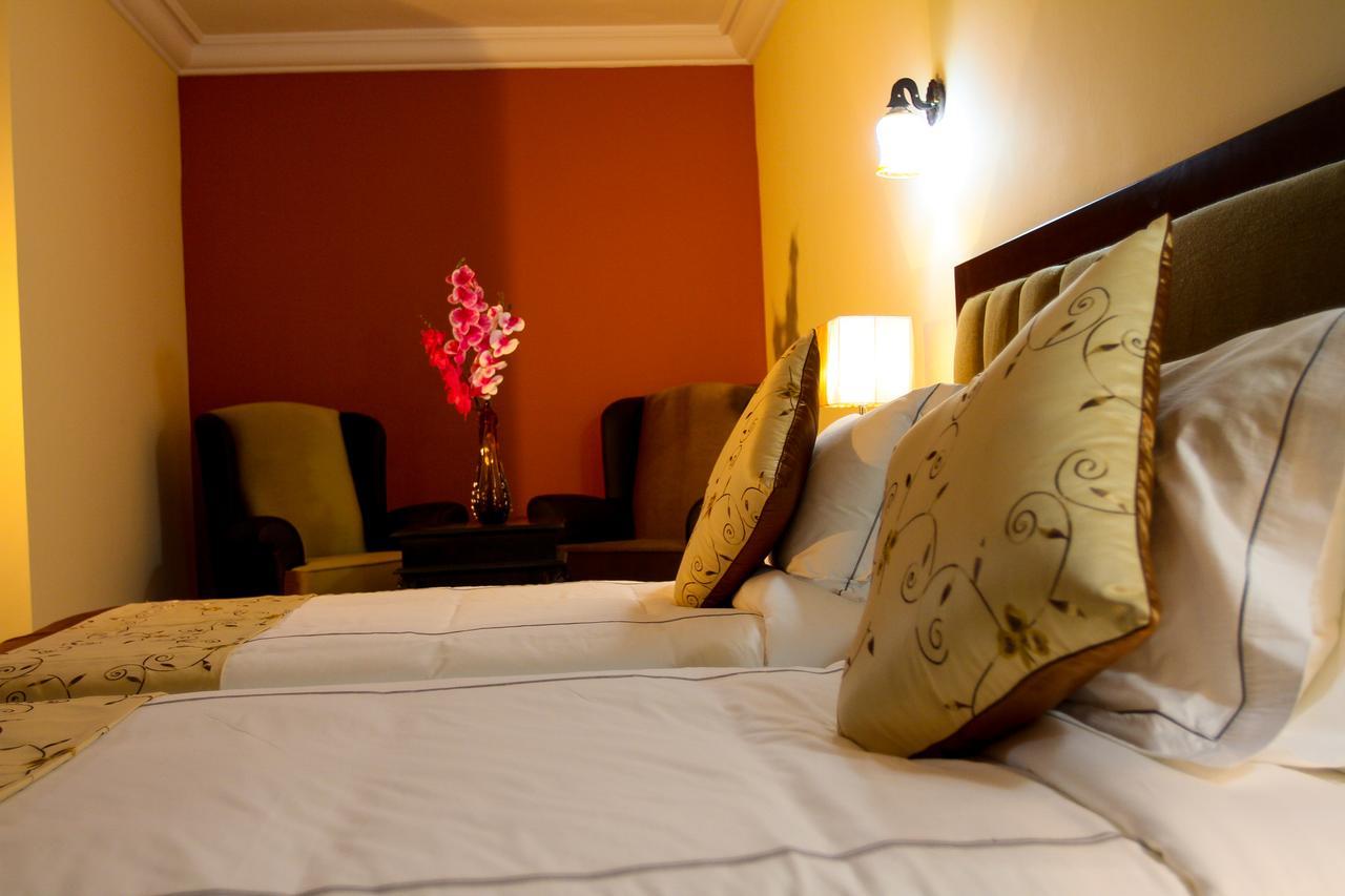 Queen Plaza Hotel Hebron Zewnętrze zdjęcie